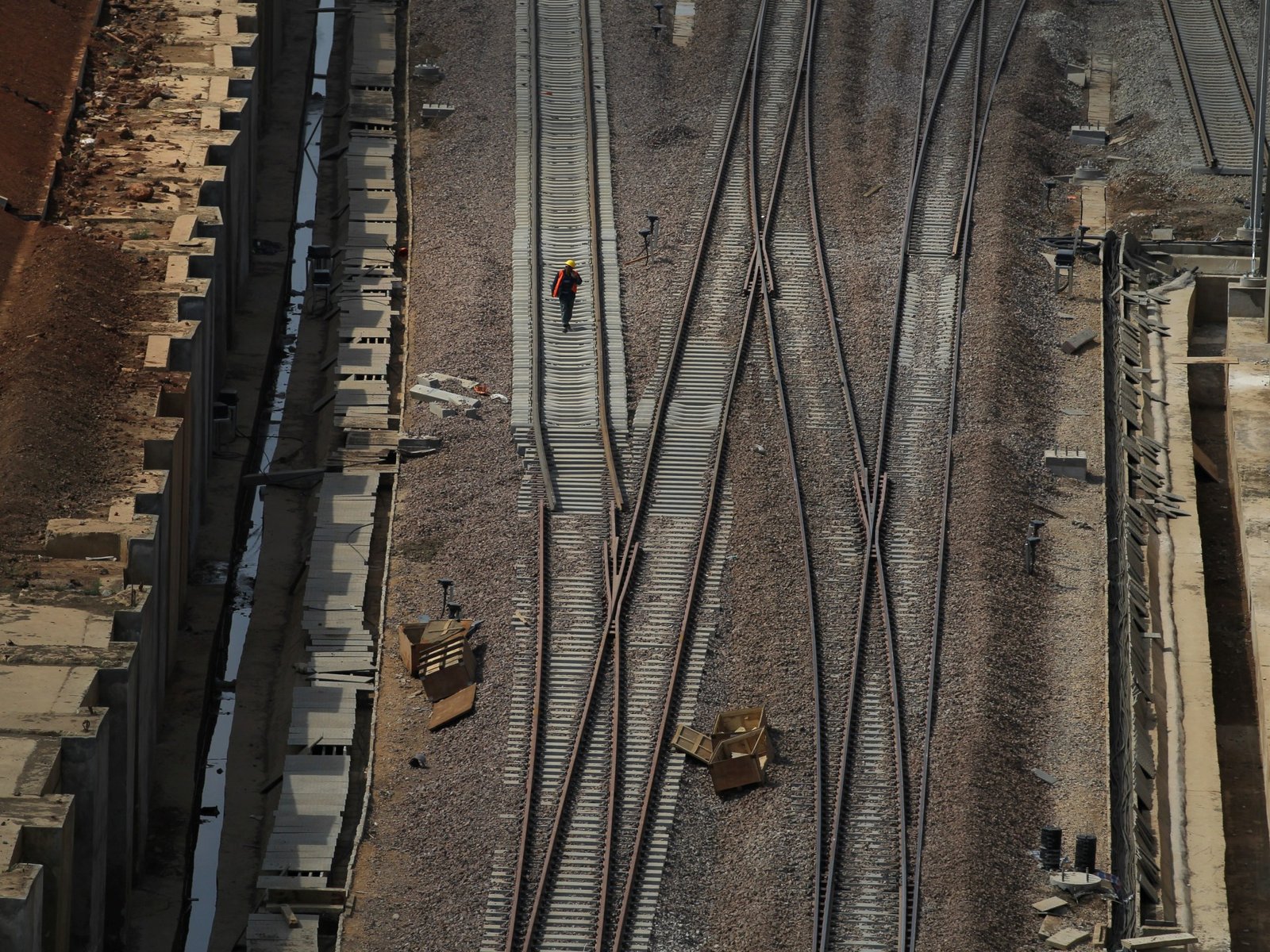 2016 06 05T120000Z 1469883226 S1AETIBRGUAA RTRMADP 3 CHINA INFRASTRUCTURE ASEAN 1764227282