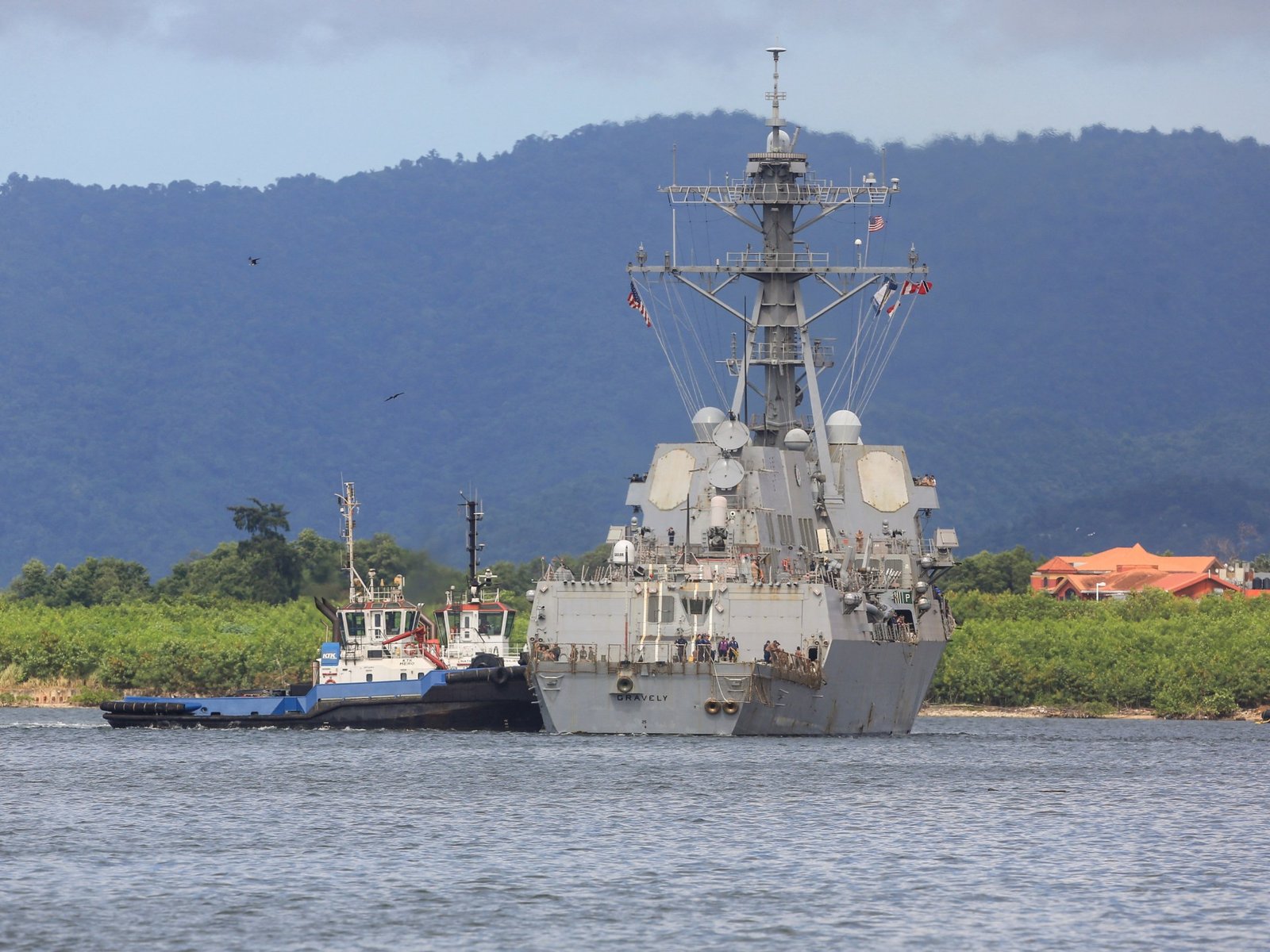 2025 10 26T182701Z 622383655 RC2LJHACRXAE RTRMADP 3 USA MILITARY CARIBBEAN TRINIDAD 1761688757