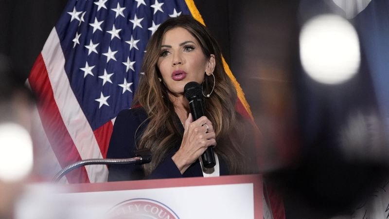 2025 11 08t004211z 280982816 rc20shai7lt8 rtrmadp 3 usa trump noem