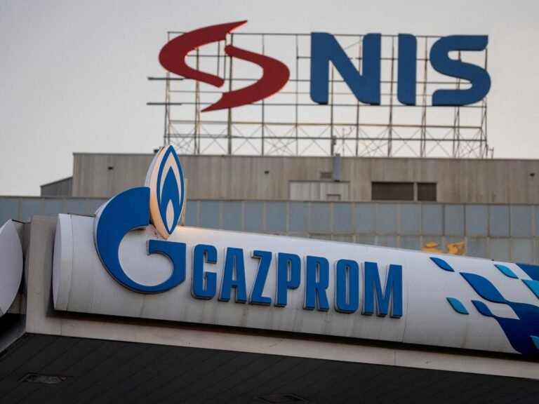 2025 11 25T132739Z 852254305 RC2R7HA6C9CT RTRMADP 3 USA SANCTIONS NIS 1764084699