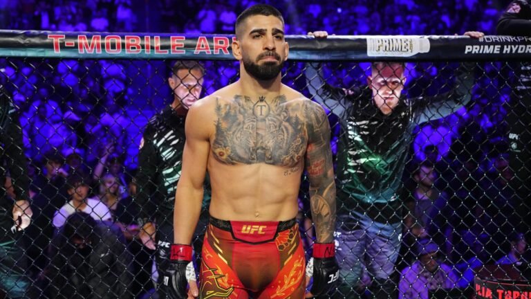 2222692347 large cropped 0