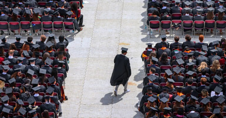 251119 graduation ch 1551 0145b2