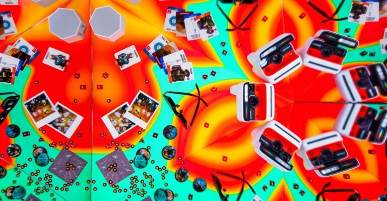 257851 2025 MOM Holiday Gift Guide AKrales 6469