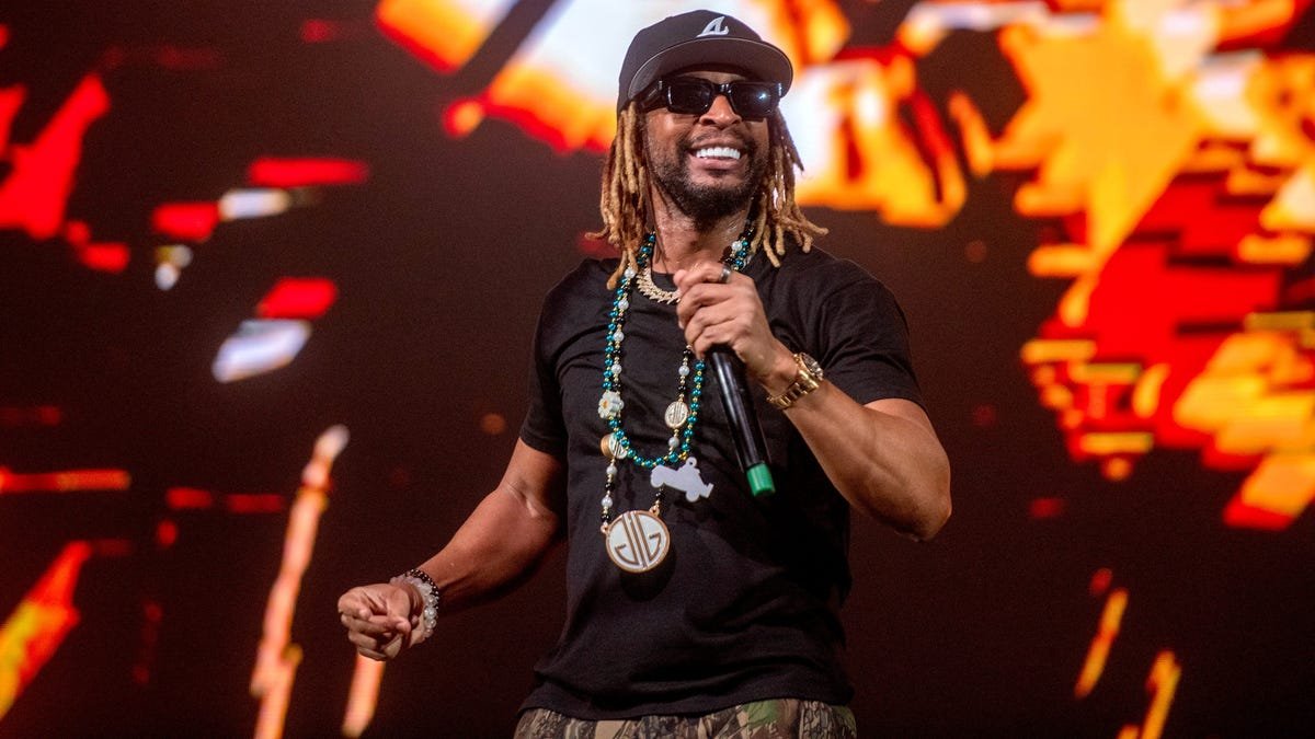 87384396007 lil jon baltimore ravenshalftime 112025