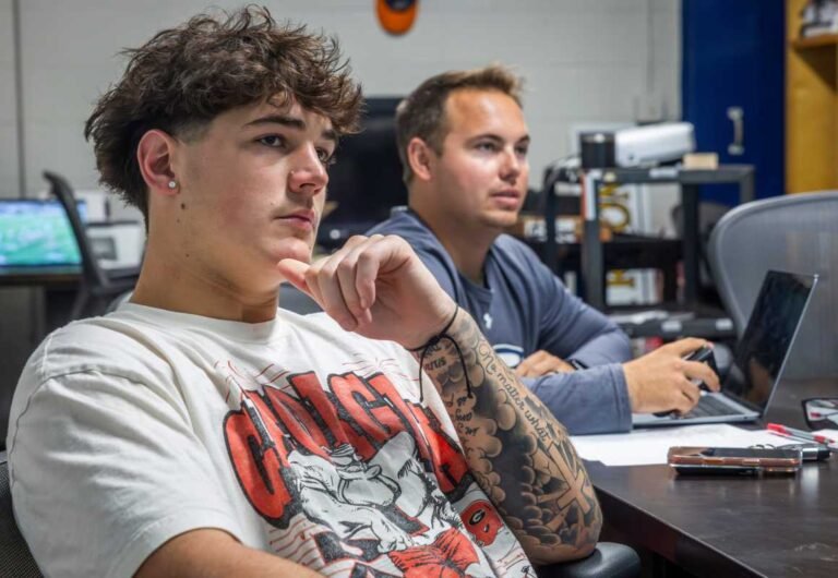 8ecac37cdf6ac967f6c061b2909a558f