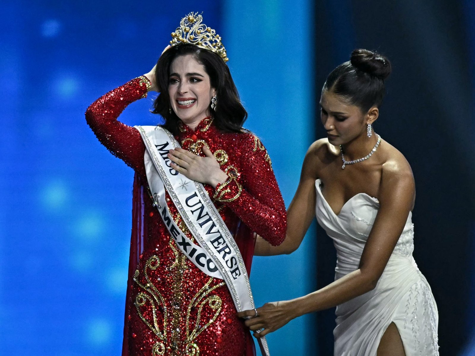 AFP 20251121 84P26RL v1 HighRes ThailandMissUniversePageant 1764213298