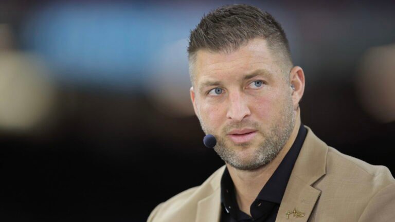 CEA75D7B 58D9 4A8C BBA2 15E716E65290 1 201 a