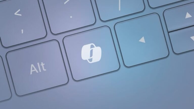 MSFT Holiday copilot Card 1 1152x648 1763493467