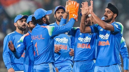 PTI11 30 2025 000377B 0 1764510229995 1764510247087