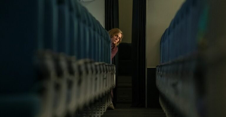 Pluribus Photo 010301