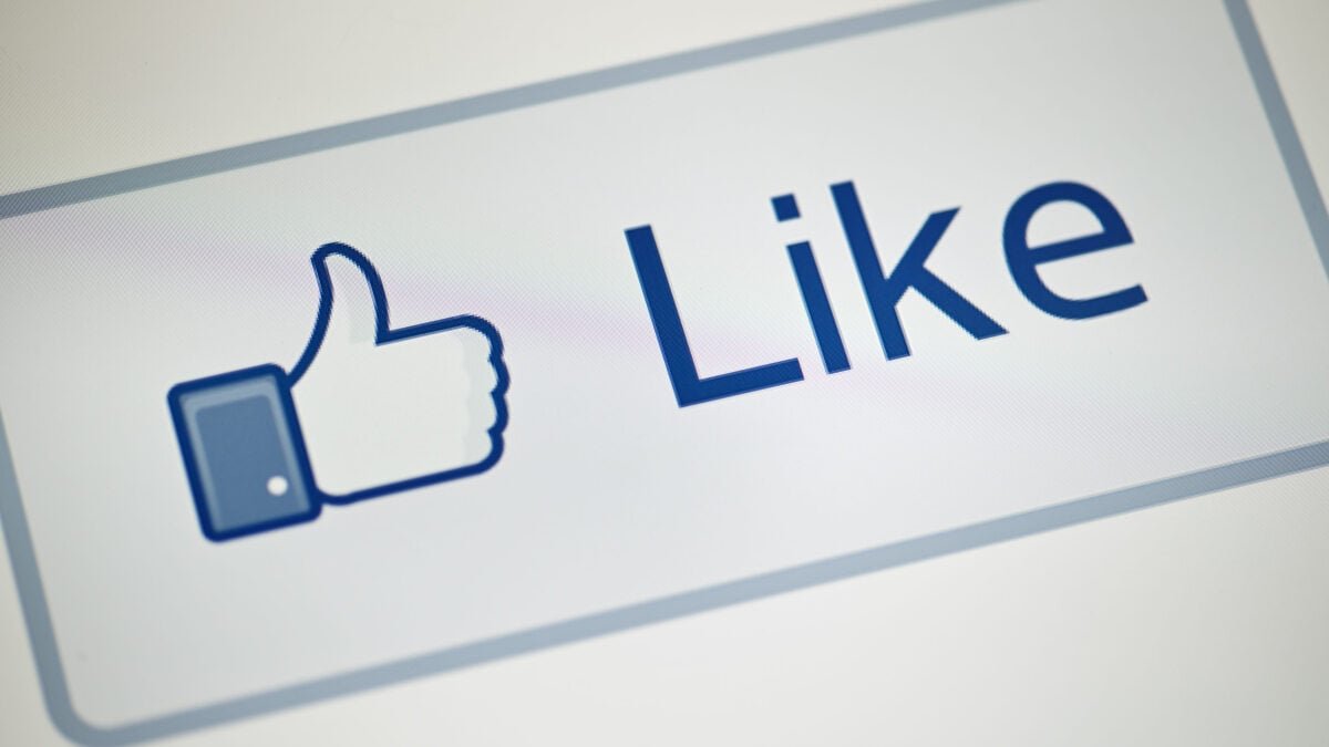 Facebook is shutting down the external 'Like' button 1 hero