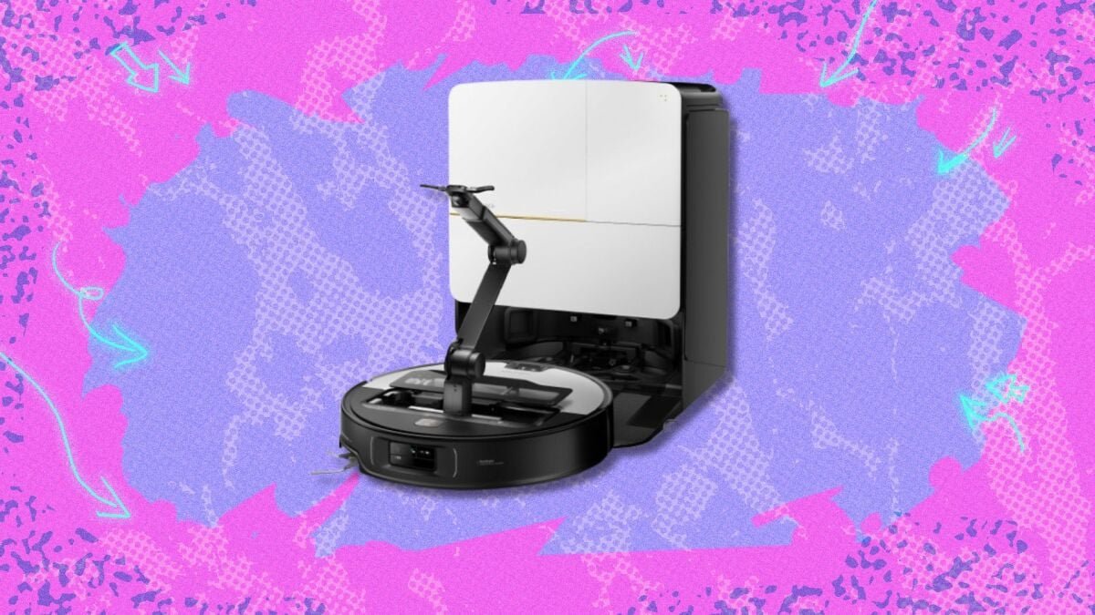 Best robot vacuum deal: Save 23% on the Roborock Saros Z70 1 hero