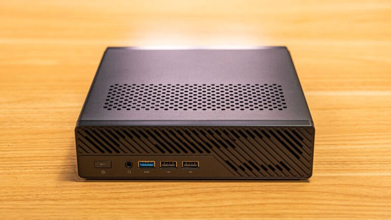 minisforum ms r1 front