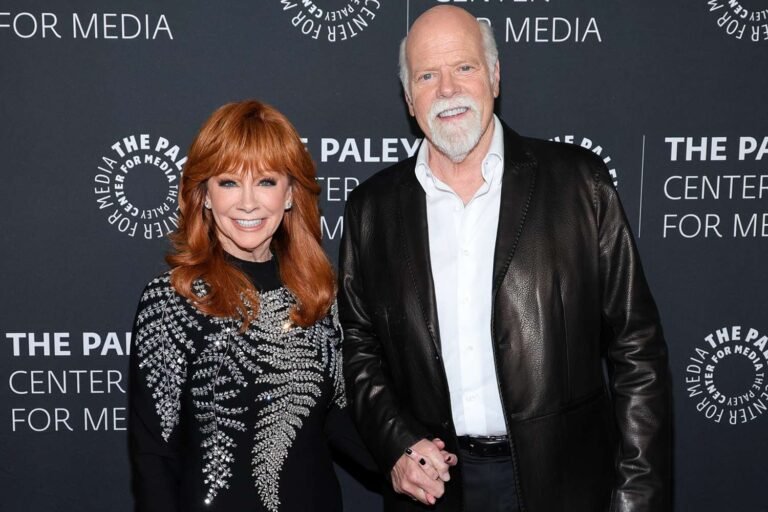 reba mcntire rex linn paley honors gala 111125 5d4d804ef2414530852d65ec91390e5c