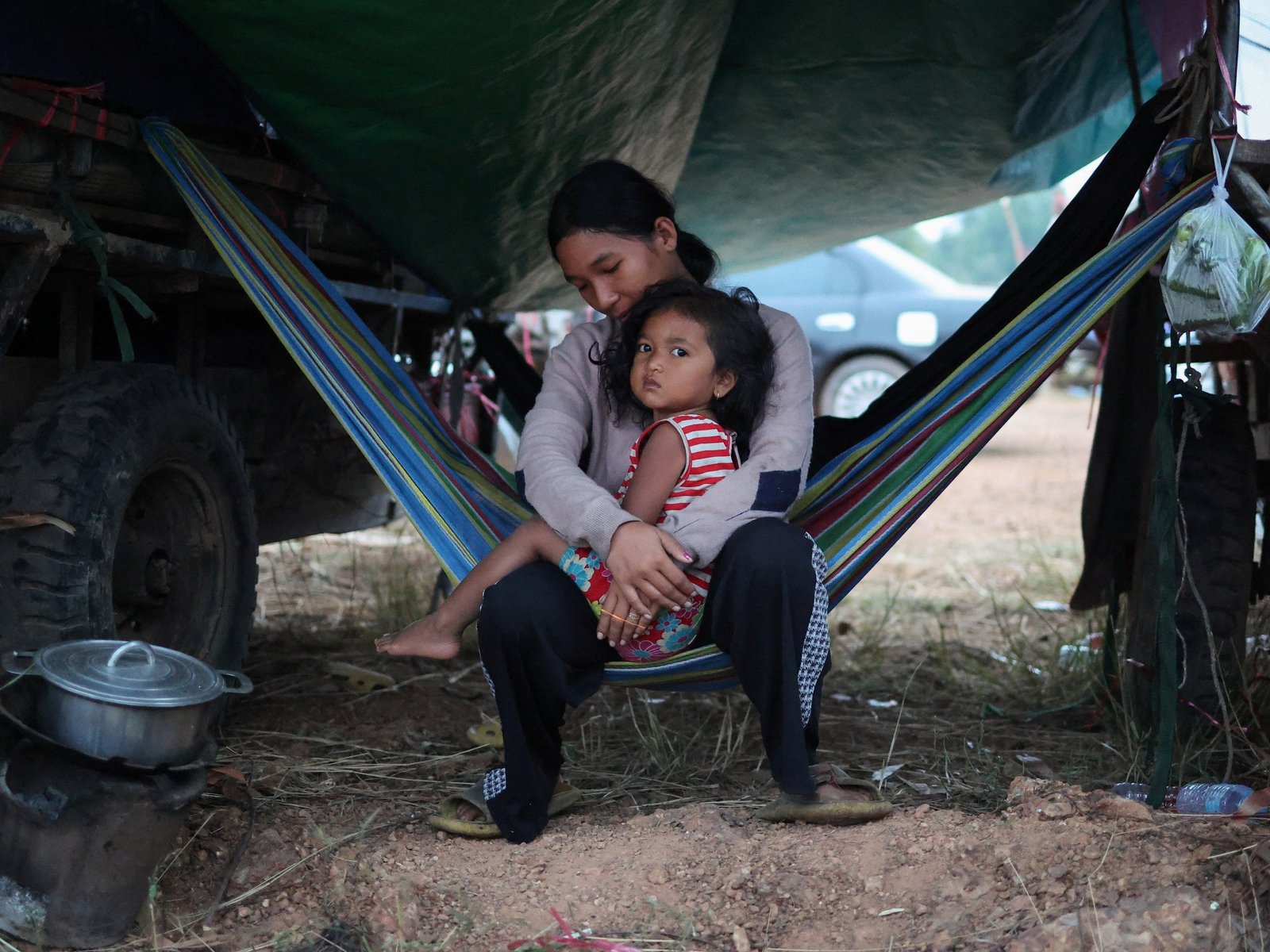 2025 12 10T000009Z 618843141 RC29DIA8B9CN RTRMADP 3 THAILAND CAMBODIA 1765424230