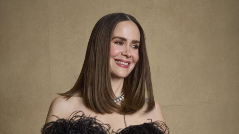 240105 GGRCStudio SarahPaulson 2357