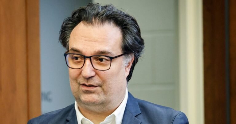 251118 Brian Walshe vl 1118a 8b2df9