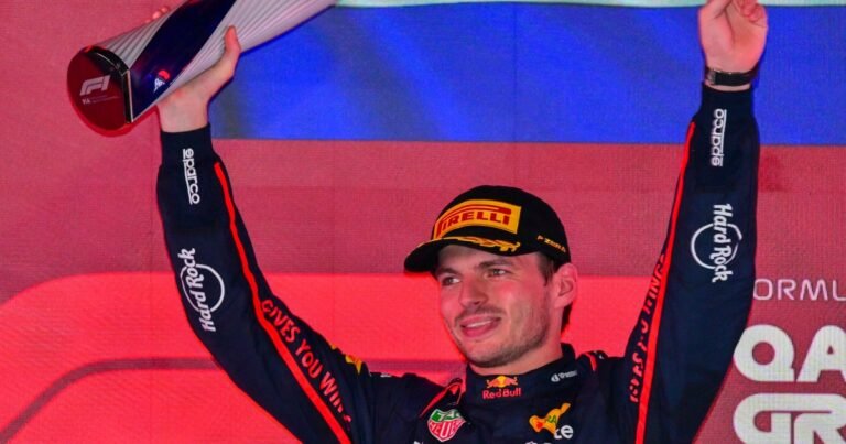 AFP 20251130 86MG49X v1 HighRes AutoPrixF1QatPodium 1764526008 4a5e93 1764526085