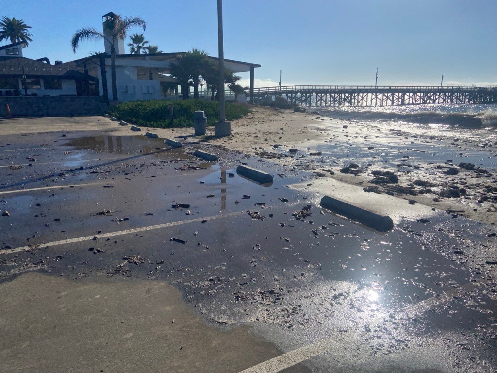 Goleta Beach HTO Large