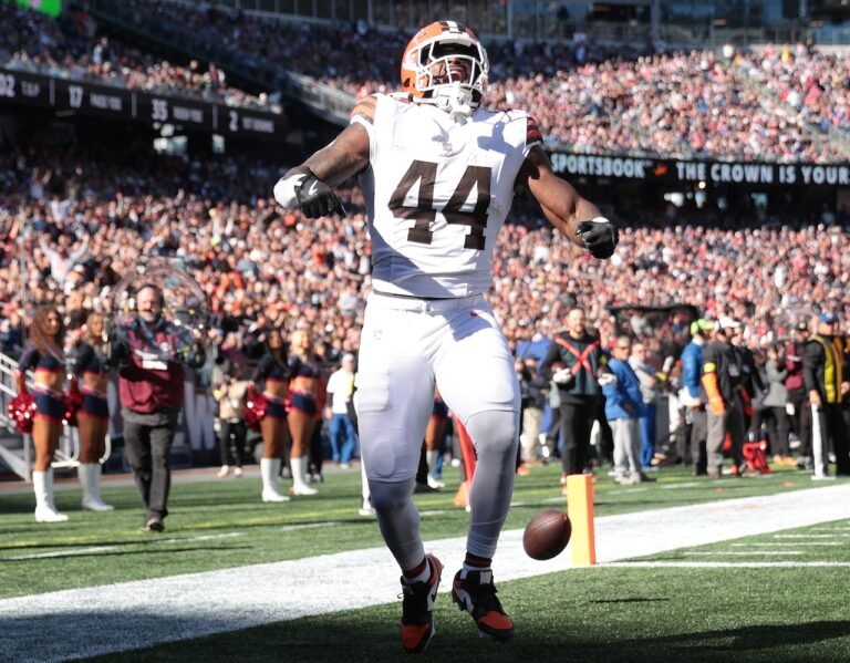 L7YLGEQI2NAKLDY3N3UQREYSJA