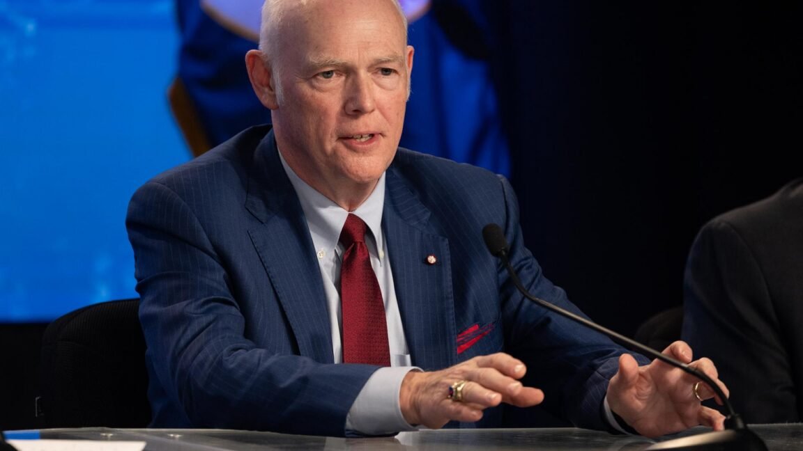 NHQ202405060021large