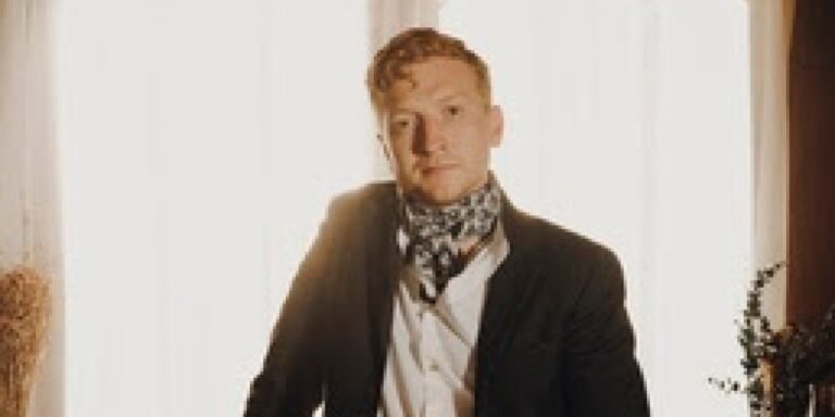 Tyler Childers Confirms 2026 Snipe Hunt Tour with Stops in Chicago Dallas More 1764675960