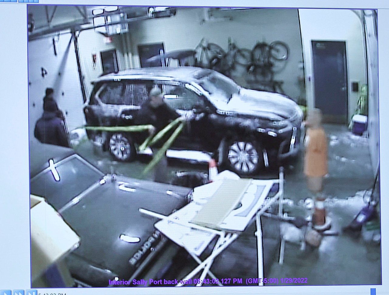 ZR2FVDNDYJEUROEWP6PU7XB2O4