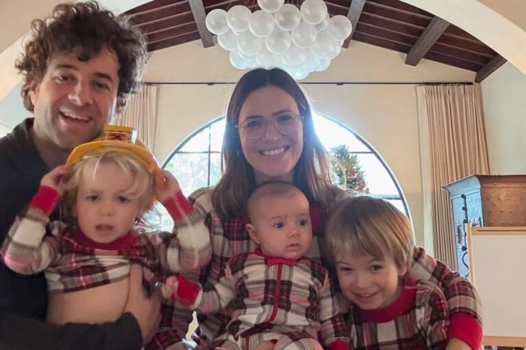 mandy moore celebs matching pajamas 122624 6eebbe2f0da047f88701d4af9949fc37