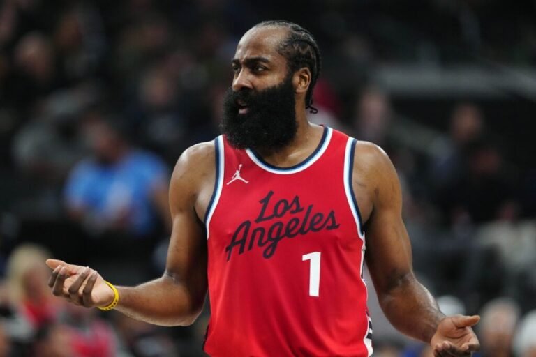 nba fans rip james harden 12 02 25 1 1024x683