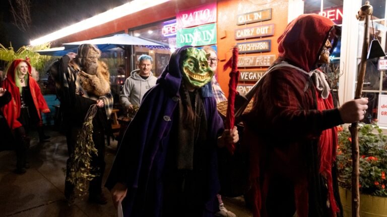 urlhttp3A2F2Fnpr brightspot.s3.amazonaws.com2F872F392Fbbc8635c41d39009f62bae765b3e2F2025120