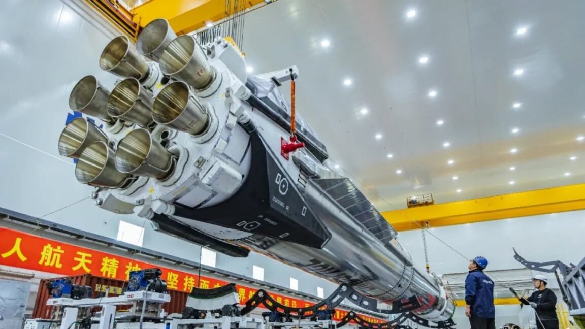 zq3hangar 1152x648 1764713841