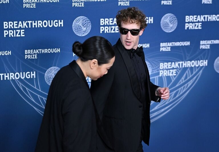 2208520872 santa monica ca mark zuckerberg and priscilla chan attend the 11 th annual breakthrough p