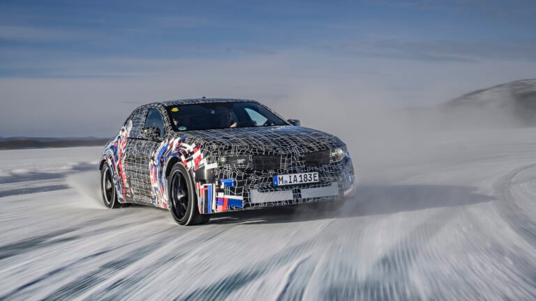 BMW M Electrified Arjeplog 046 2560x1440