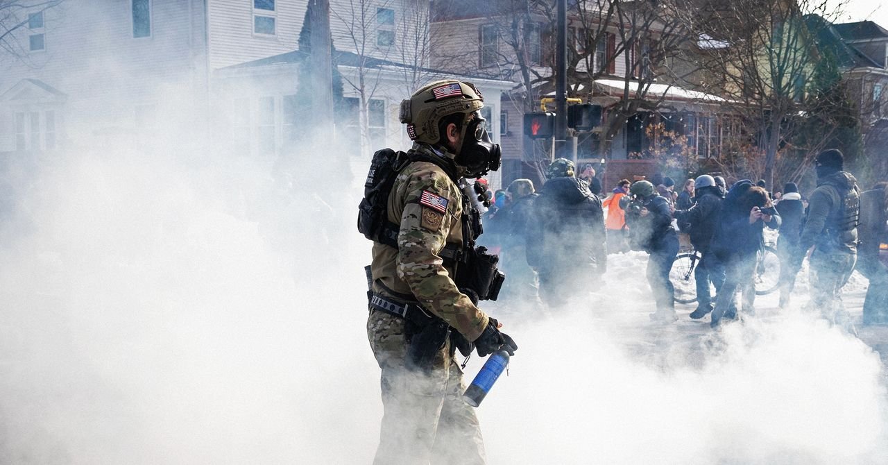 Minnesota Sues to Kick Out ICE Security 2255954487