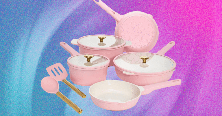 Reddit20Is20Suddenly20Obsessed20With20Paris20Hilton20Cookware