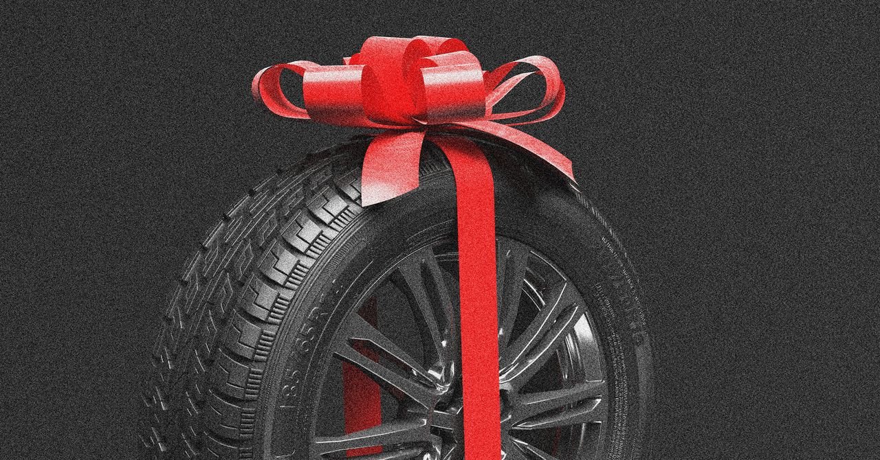 gear buying car online 1174460052