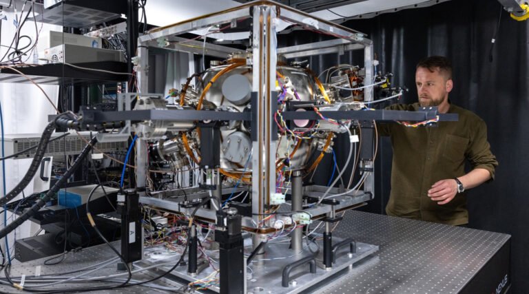 imperial college quantum accelerometer