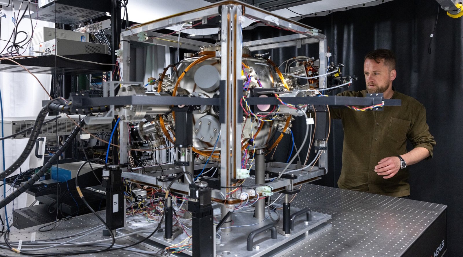 imperial college quantum accelerometer