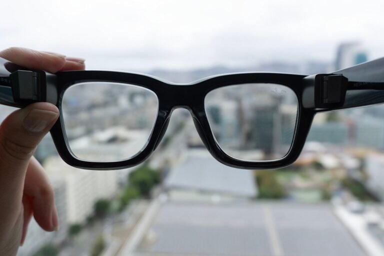 meta display inside lens