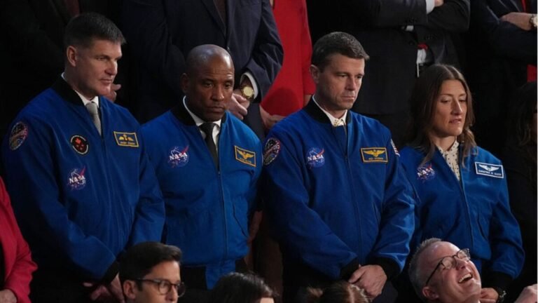 Artemis 2 crew 1200x675