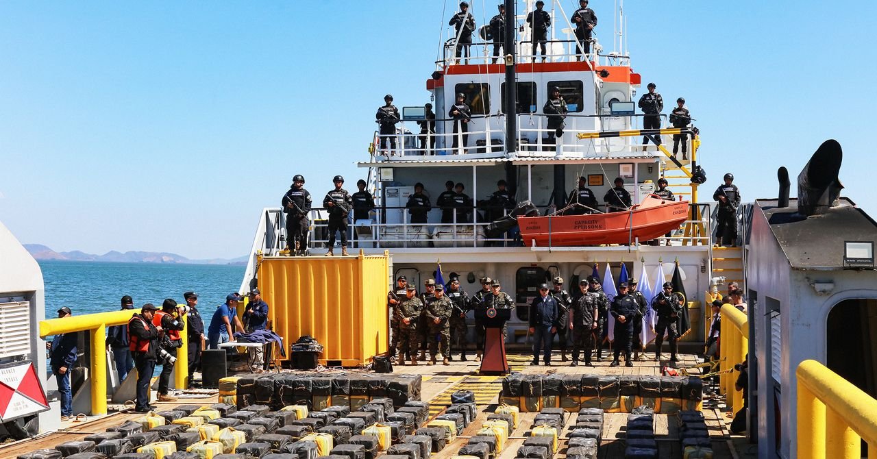 Narco Submarine Carrying 4 Tons Cocaine Captured by Mexico Navy Security 2261992103