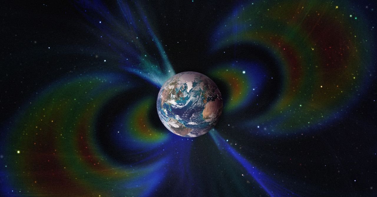 sci earth magneticfield 1349223076