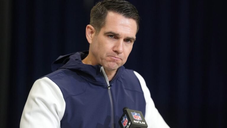 88895596007 usatsi 28330235