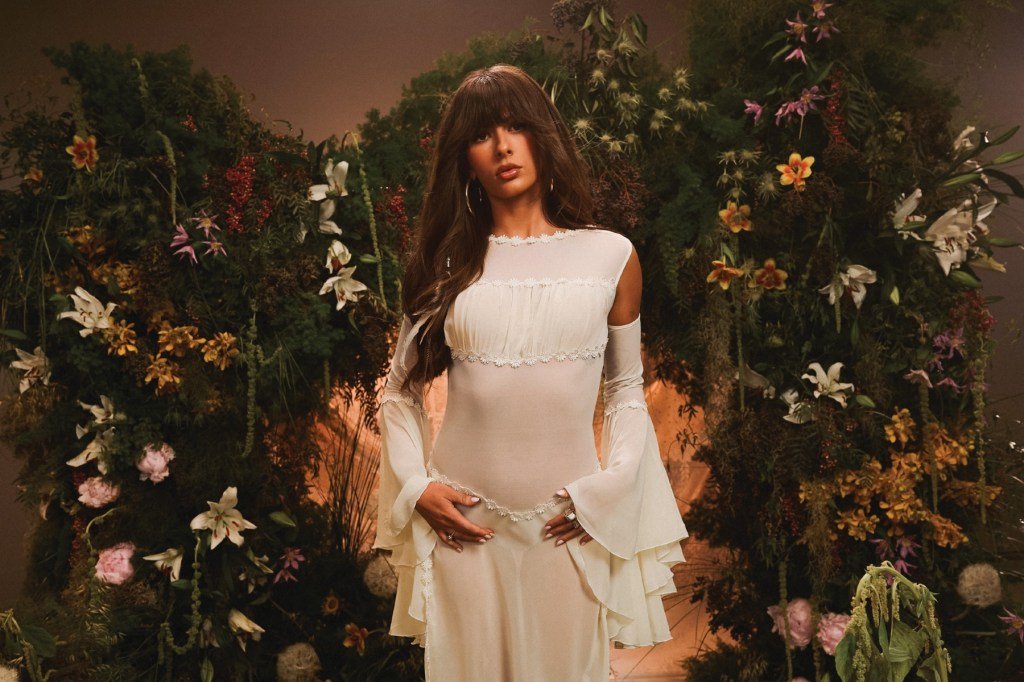 Ella Langley CR Caylee Robillard Billboard 1800