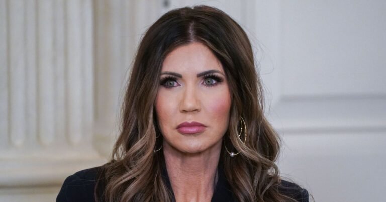 Pol Kristi Noem GettyImages 2242496710