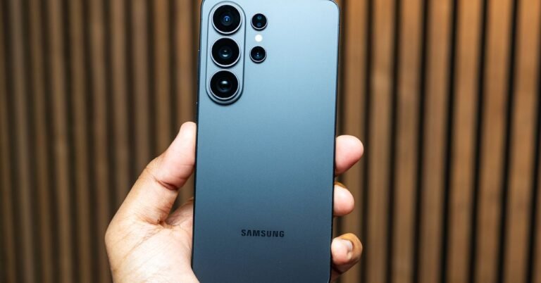 Samsung20Galaxy20S2620Ultra20SOURCE20Julian20Chokkattu