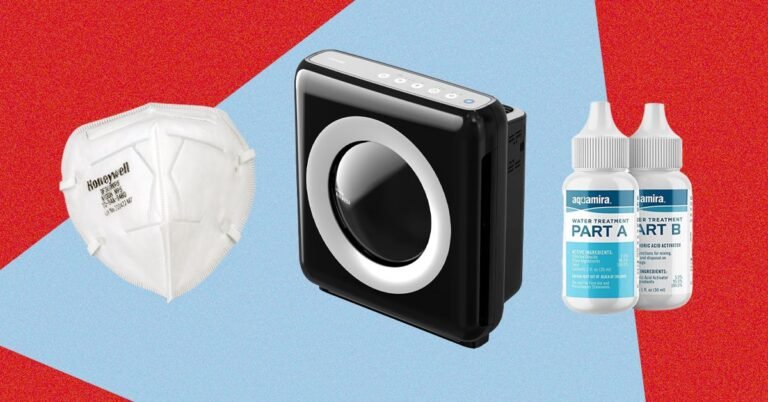 What Should Be in Your Emergency Kit Before Disaster Strikes