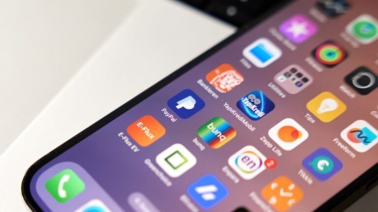 iphone 14 1152x648