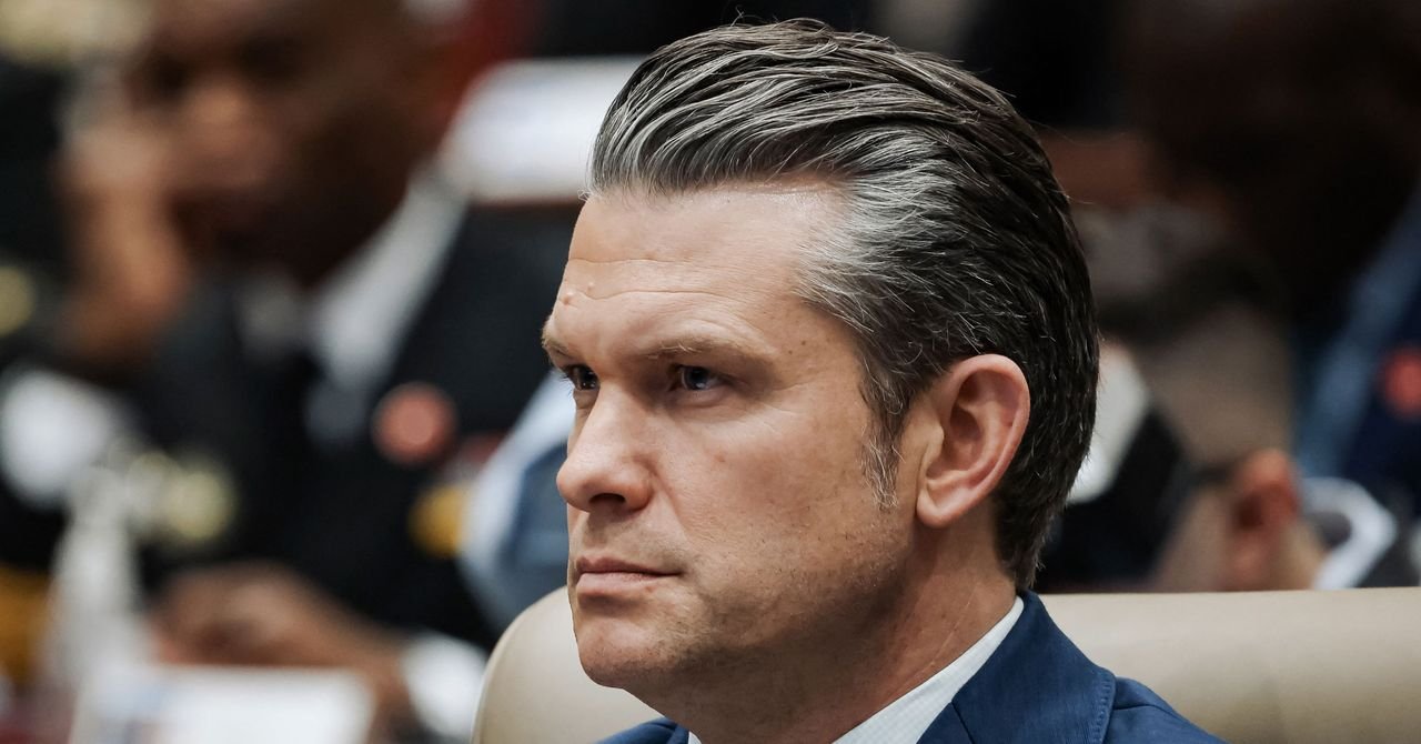 politics Hegseth GettyImages 2264294587