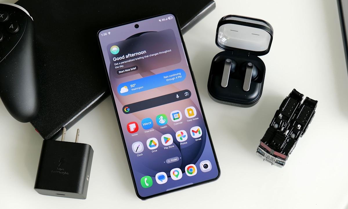 s26 ultra lead front